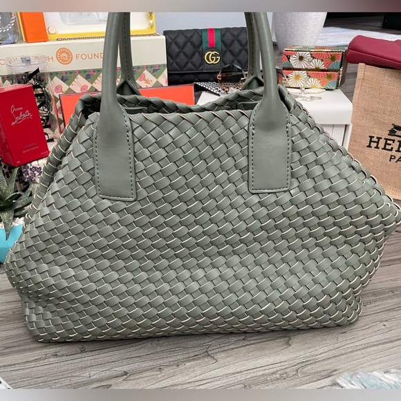 ✨🎁🎁Anne Klein Green Woven Tote Bag with Pouch✨NEW - Picture 12 of 14